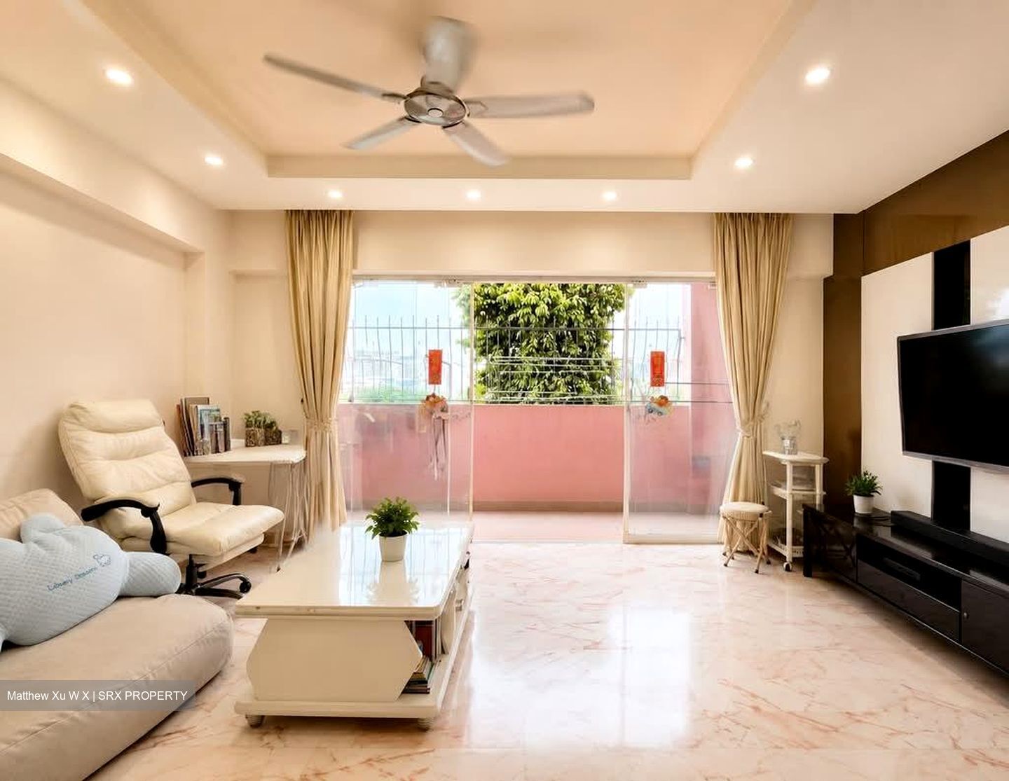 Blk 705 Hougang Avenue 2 (Hougang), HDB Executive #589636811